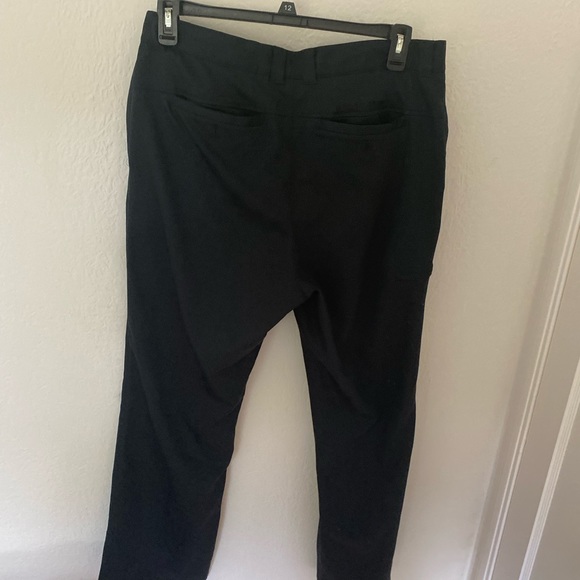 Men’s under armor performance pants - Picture 3 of 5